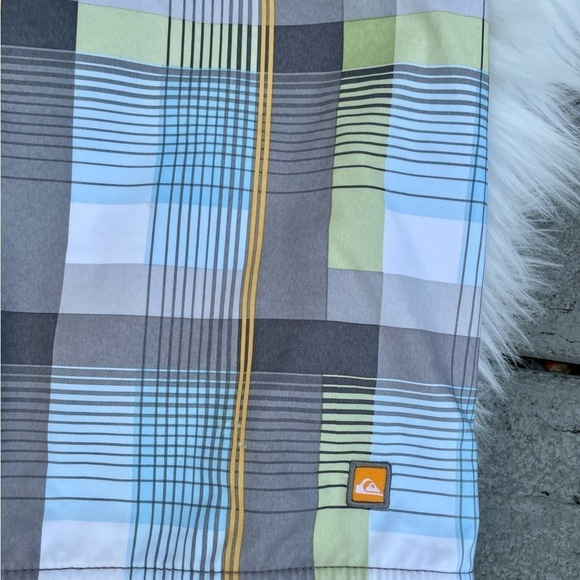 Quiksilver Board Shorts Mens - size 30 - Picture 3 of 9